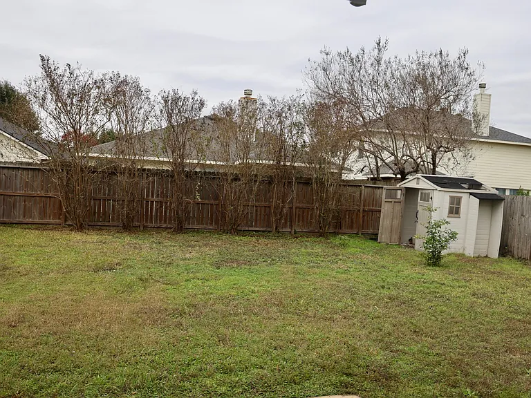 6426 Star Shadow Ln — Photo 14