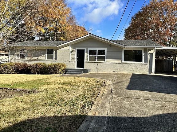 4th image of 503 Concord Woods Dr SE