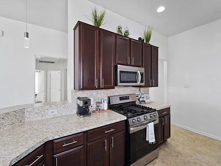 18523 Windy Stone Dr — Photo 6
