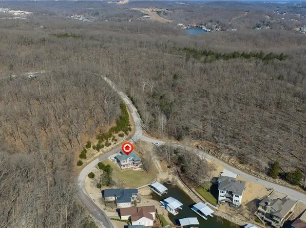 307 Ledgestone Estates Ln, Sunrise Beach, MO 65079