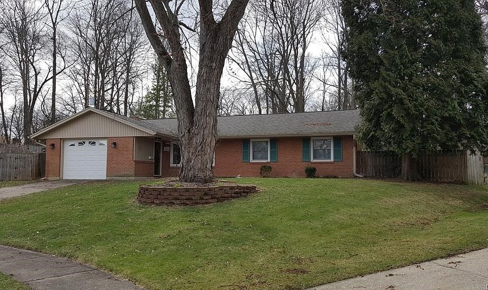 1st image of 1613 Greenoak Ct