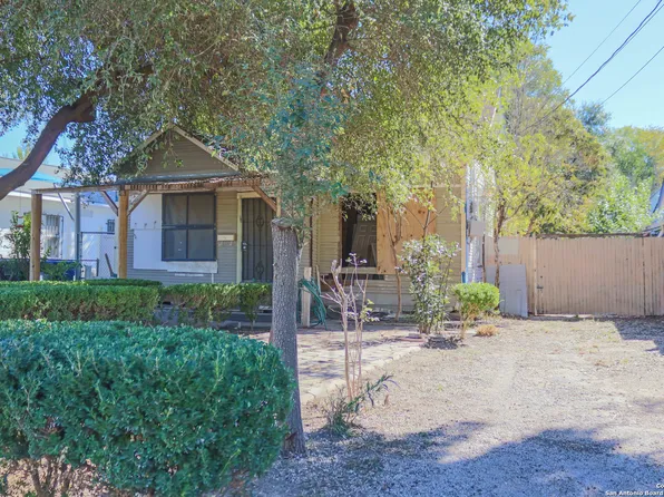 126 EDINBURG ST, San Antonio, TX 78210