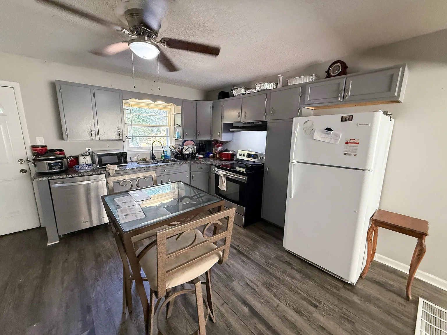 4 bed, 3.0 bath, 1536 sqft, $680 — Photo 3