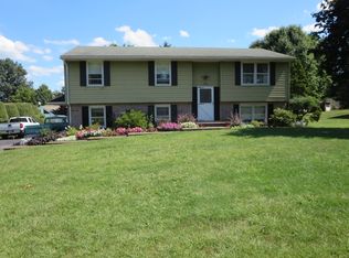 210 New St, Terre Hill, PA 17581
