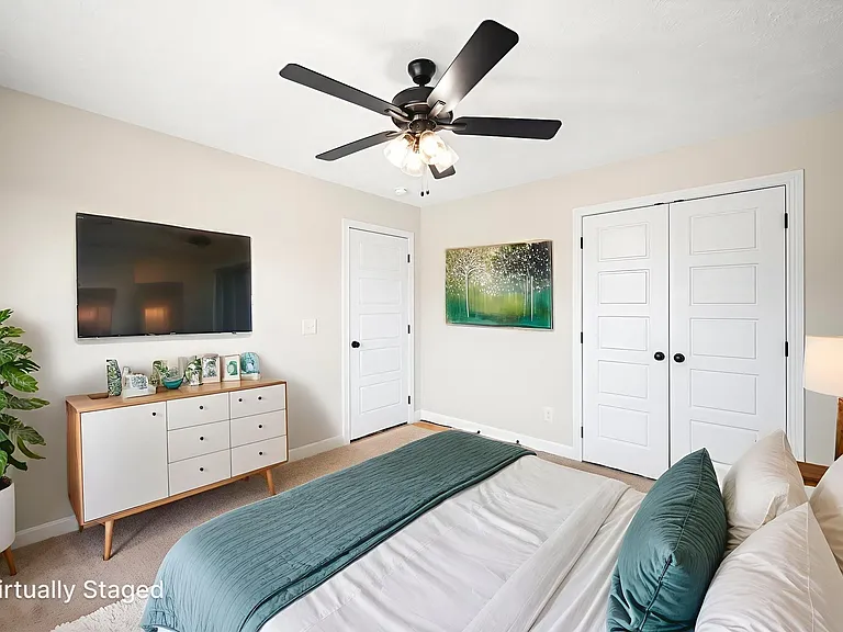 1749 Powell Rd — Photo 37