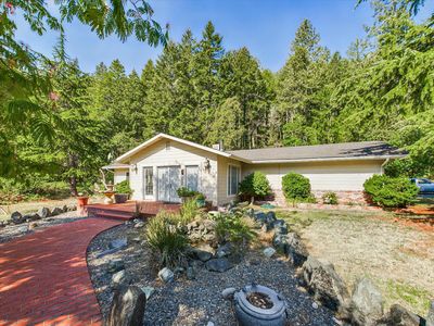 1690 State Highway 96, Willow Creek, CA, 95573