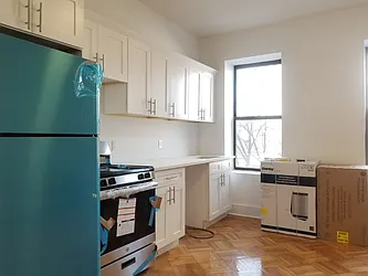 Rented by Lang Realty LLC