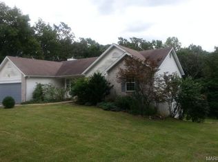 112 Cross Trail Dr, Festus, MO 63028
