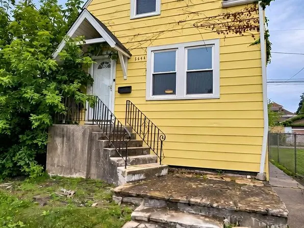 3244 N Osceola Ave, Chicago, IL 60634
