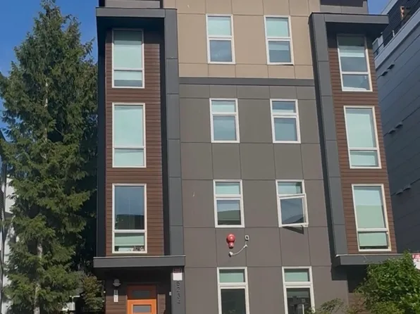 5234 15th Ave NE, Seattle, WA