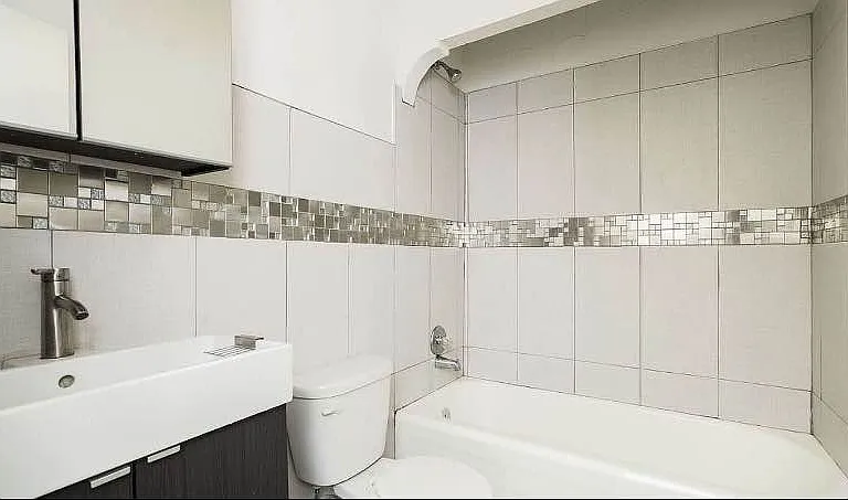 2141 Cortelyou Rd #2B — Photo 5