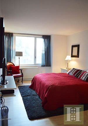 5th image of 322 W 57th St APT 24M