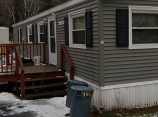 10 Mobile Ter, Dalton, MA 01226