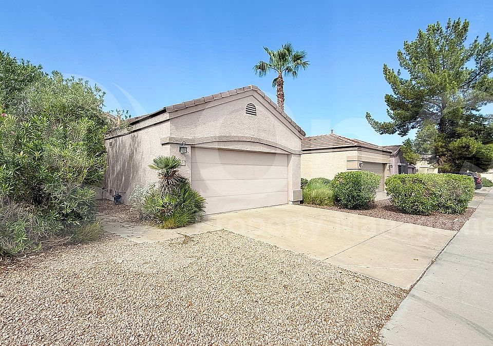 1st image of 3237 E Maldonado Dr