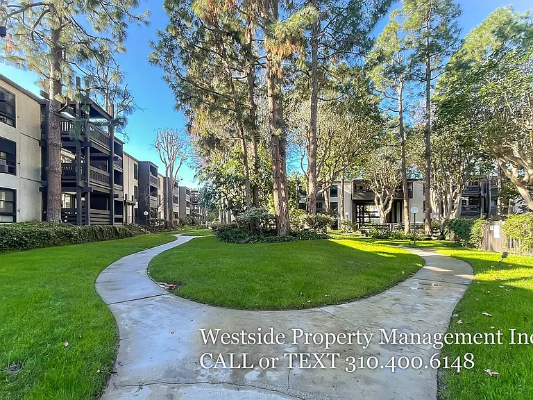 7777 W 91st St #B2150 — Photo 24