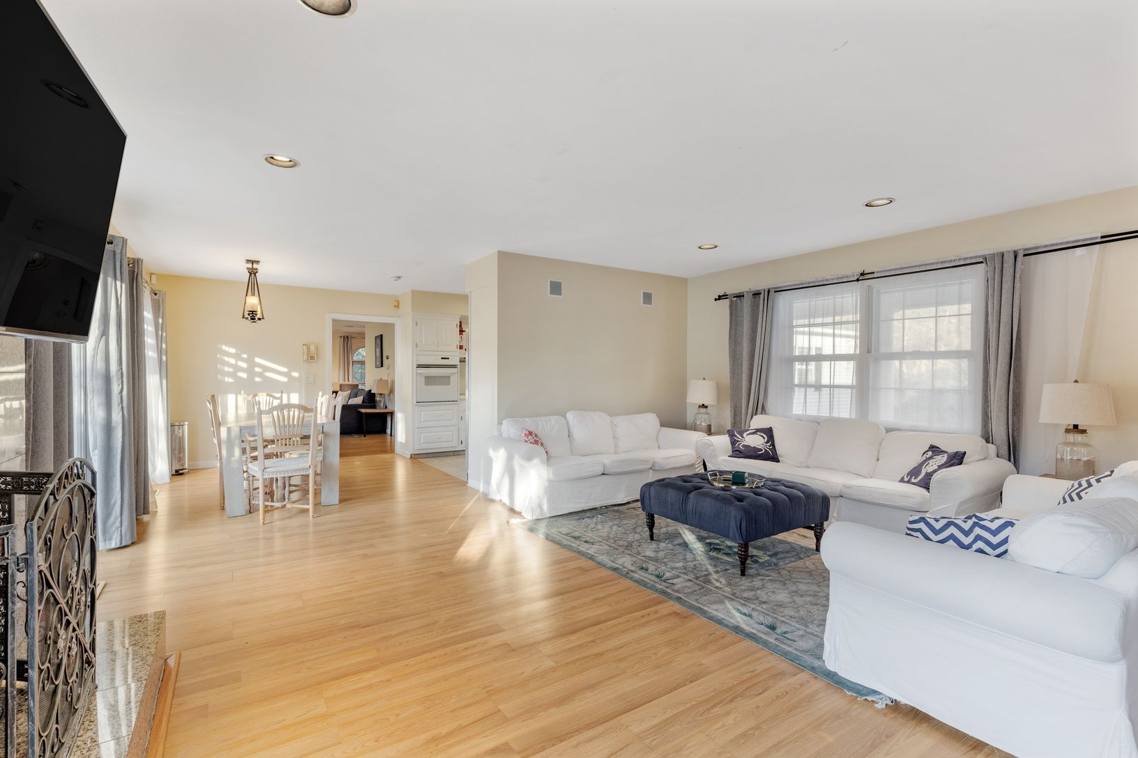  LIVING ROOM OPEN TO DINING