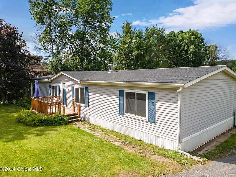 3rd image of 449 Knox Road