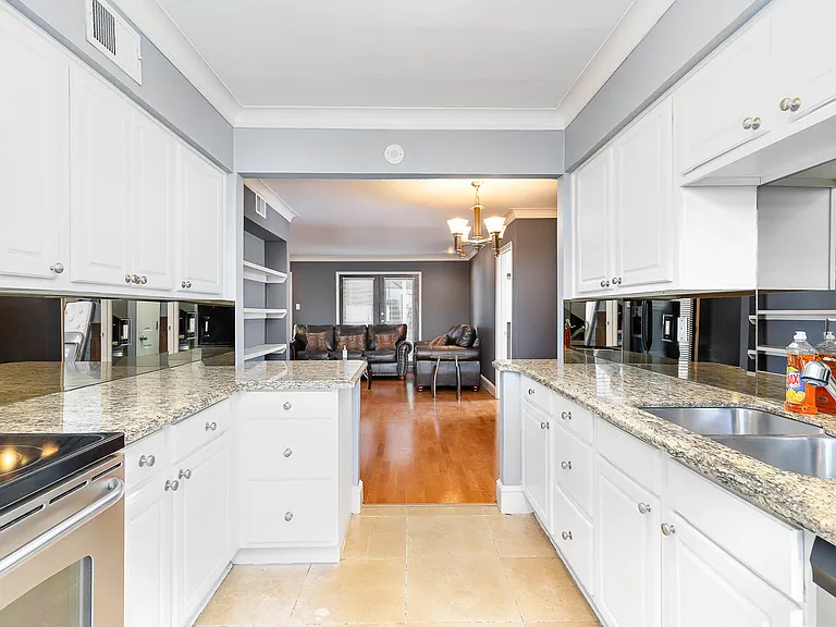 10109 Regal Park Ln #112 — Photo 3