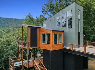 803 Big Bear Ridge Rd, Gatlinburg, TN 37738