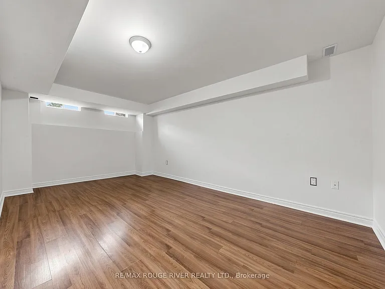 38 Port Union Rd — Photo 33