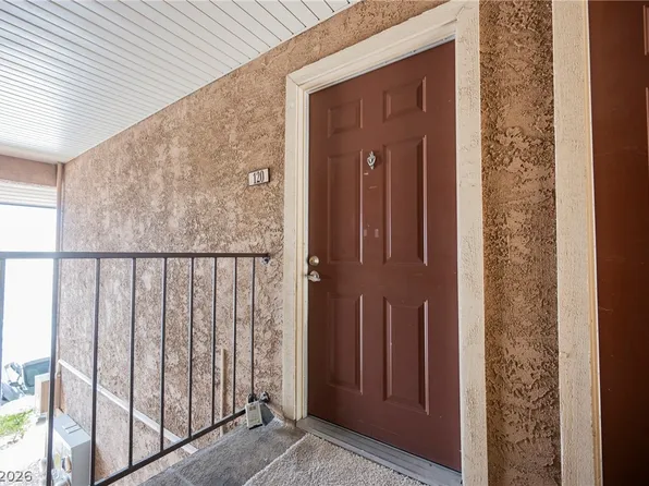 4921 Indian River Dr Unit 120, Las Vegas, NV 89103