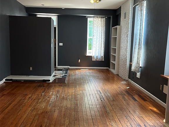 4th image of 2865 Lemp Ave #R