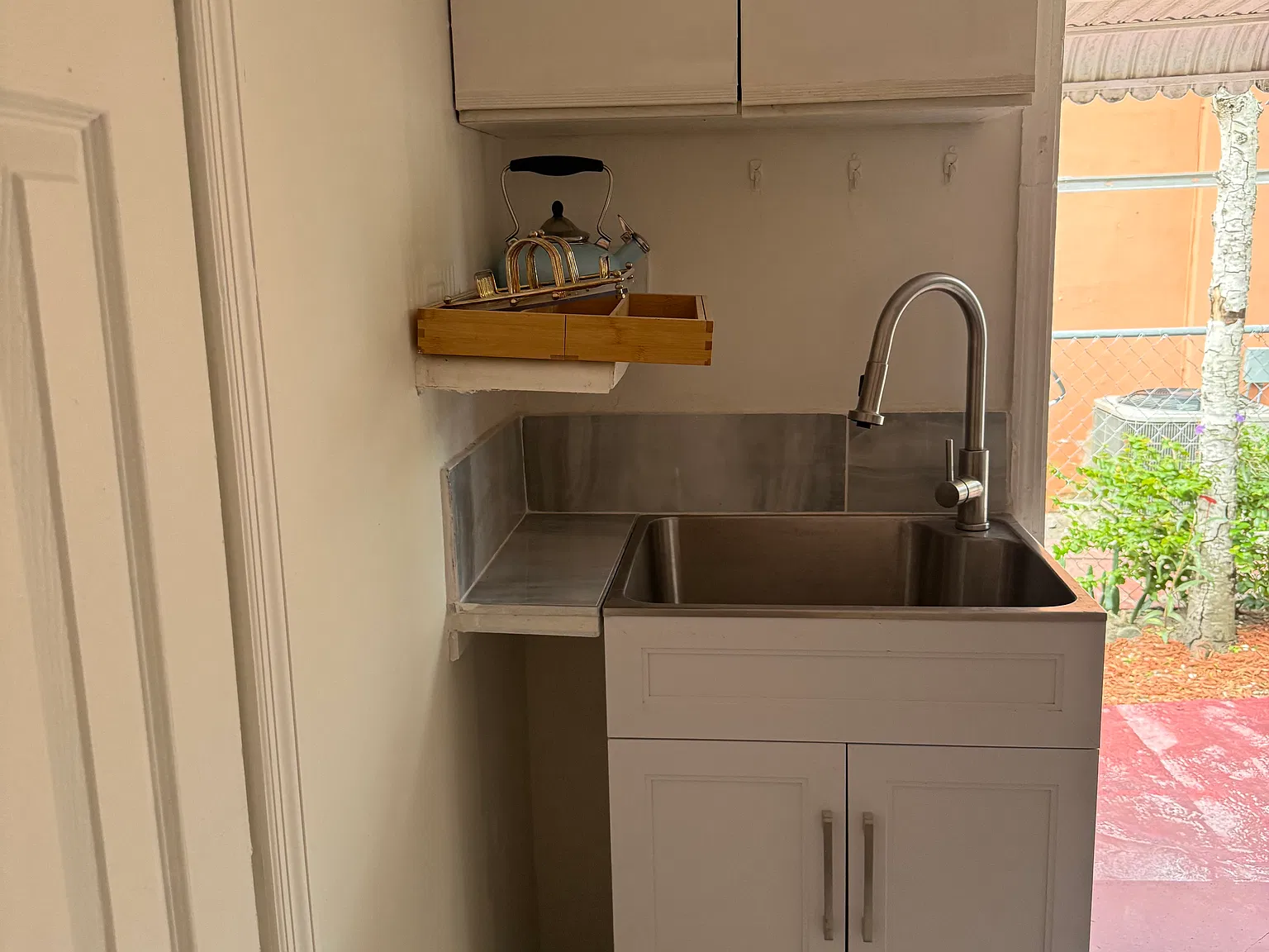 SW 24th St, Miramar — Photo 3