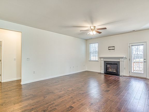 5th image of 3617 Lily Orchard Way