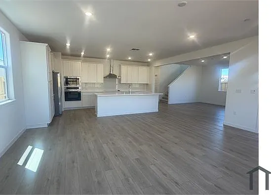 12751 Ironbow Way