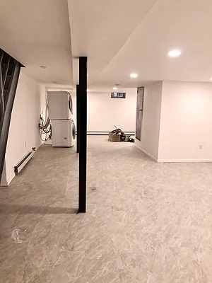 Rented by Highline Residential | media 22