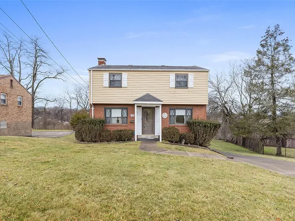 194 Arla Dr, Pittsburgh, PA 15220