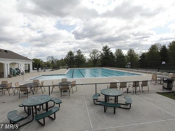 Community Outdoor Pool