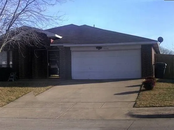 9332 Lipton Ln, Dallas, TX 75217