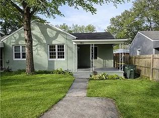 1812 E 39th St, Savannah, GA 31404