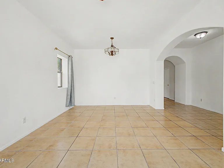 13271 W Clarendon Ave — Photo 9
