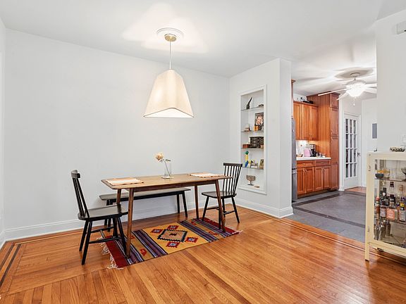 4th image of 504 Grand St APT E21