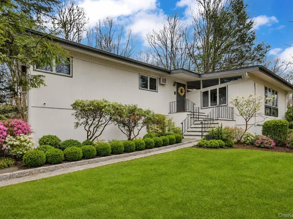260 Watch Hill Road, Cortlandt Manor, NY 10567