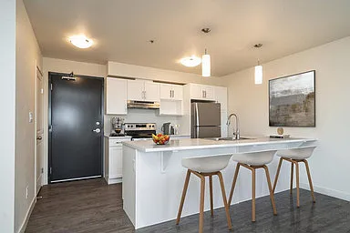 585 Ballantrae Dr — Photo 45