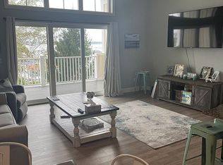 180 Ashworth Ave UNIT 304, Hampton, NH 03842