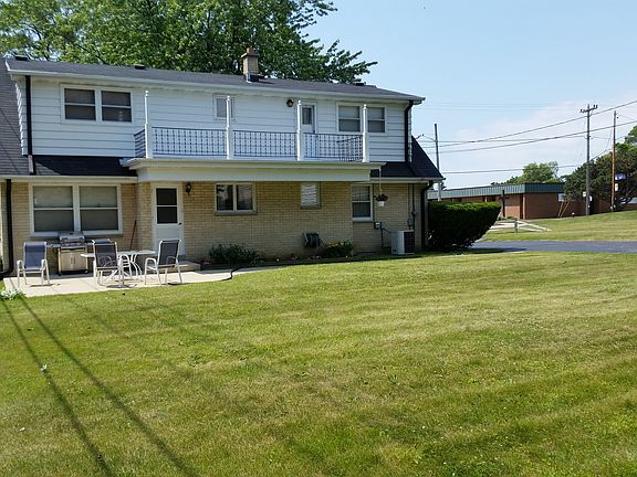 5th image of 3772 E College Ave