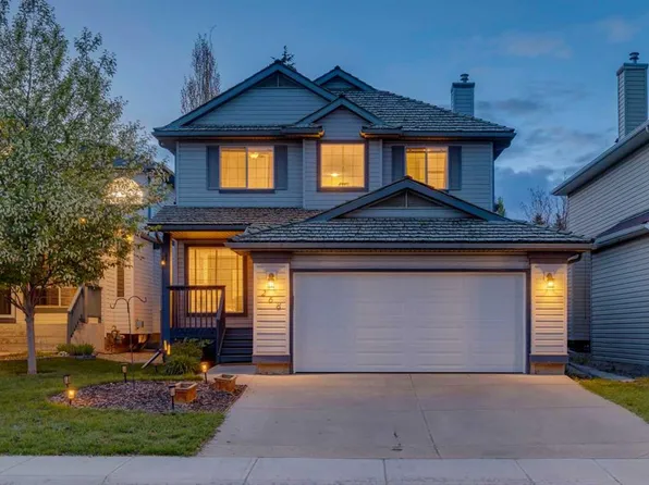 268 S Mount Brewster Cir SE, Calgary, AB T2Z 3J2