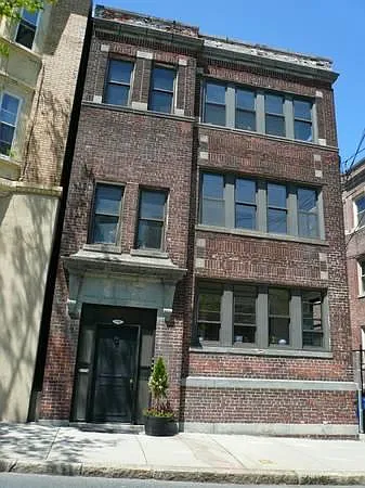 Central St — Photo 10