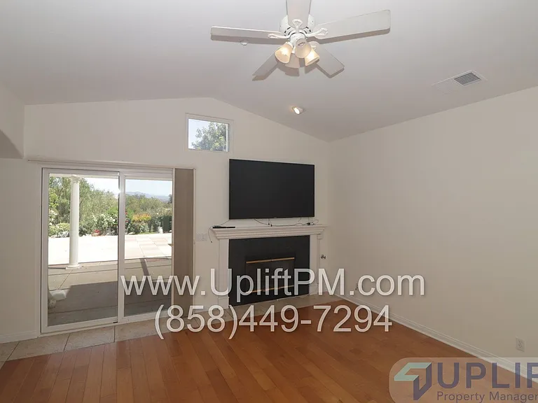 22845 Vista Ramona Rd — Photo 21