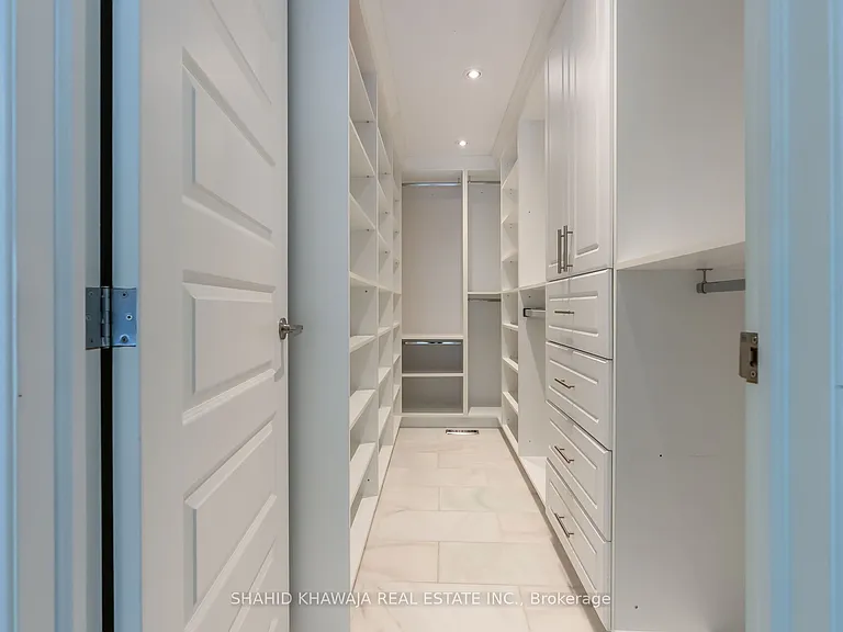 1590 Yew St — Photo 24