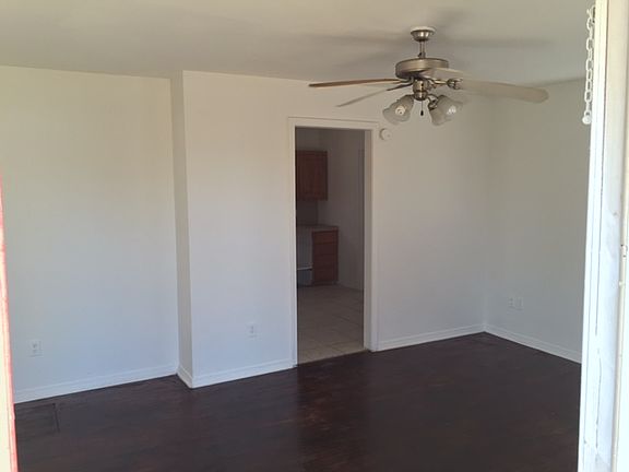 3rd image of 1516 N 68th East Ave