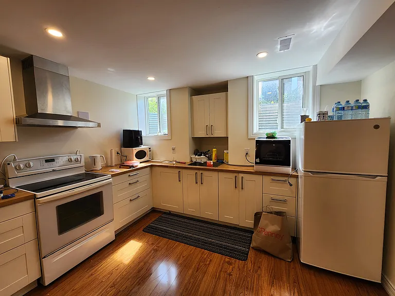 3986 Passway Rd #BASEMENT — Photo 11