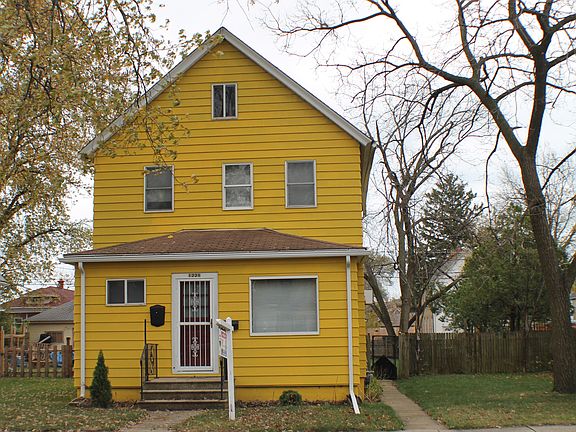 2nd image of 1225 Jackson St #1