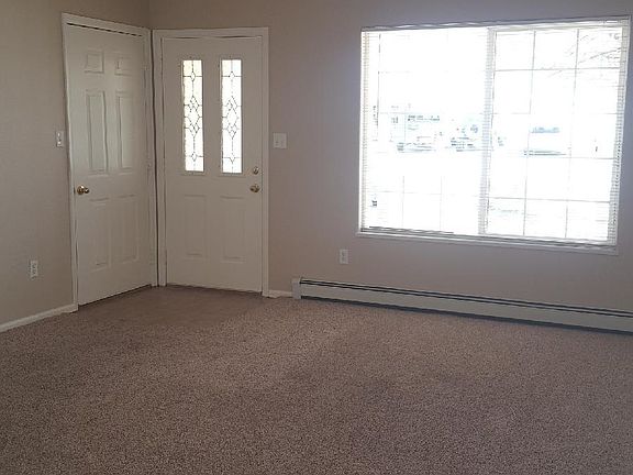 3rd image of 519 Estate St #A