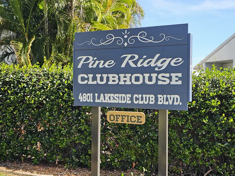 9590 Windsor Club Cir — Photo 19