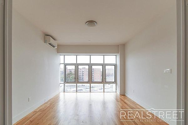 1st image of 9002 Queens Blvd APT 425